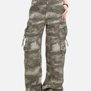 Aelfric Eden Camouflage Multi Pocket Cargo Pants